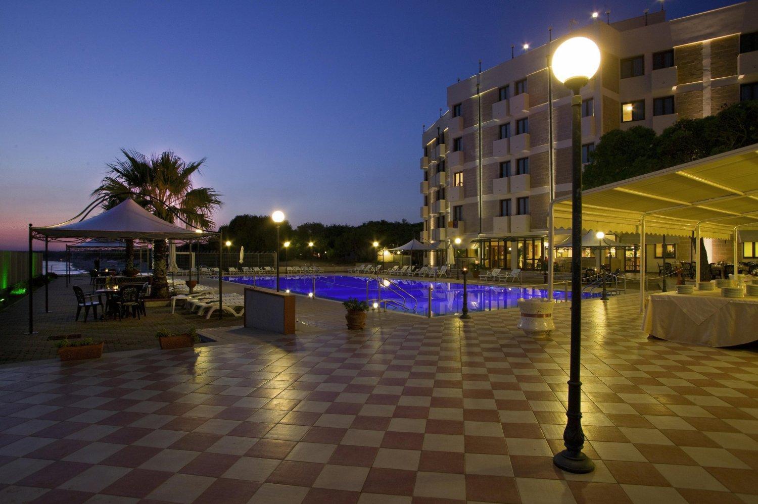 Apulia Hotel Taranto Ara Solis 리도 아주로 외부 사진